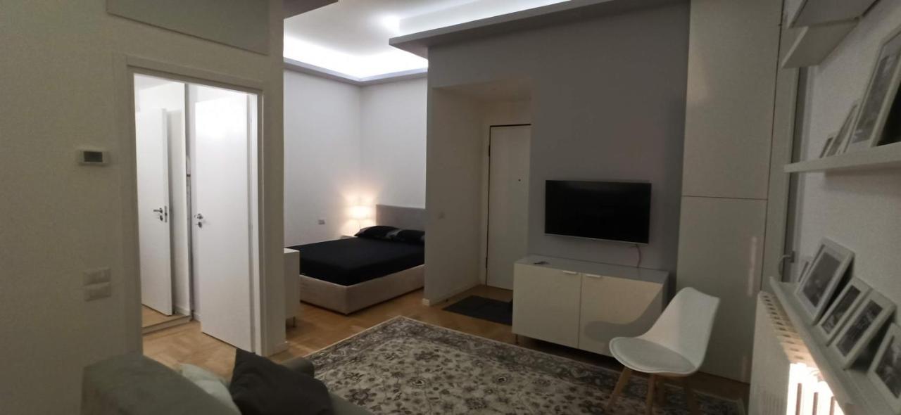 Ferienwohnung Luxury House Lupetta 3 Mailand Exterior foto